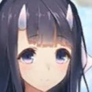 スミレ